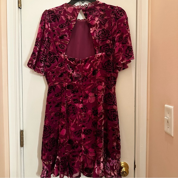 Adelyn Rae Larita Velvet Floral Open Back Mini Dress - Picture 8 of 9